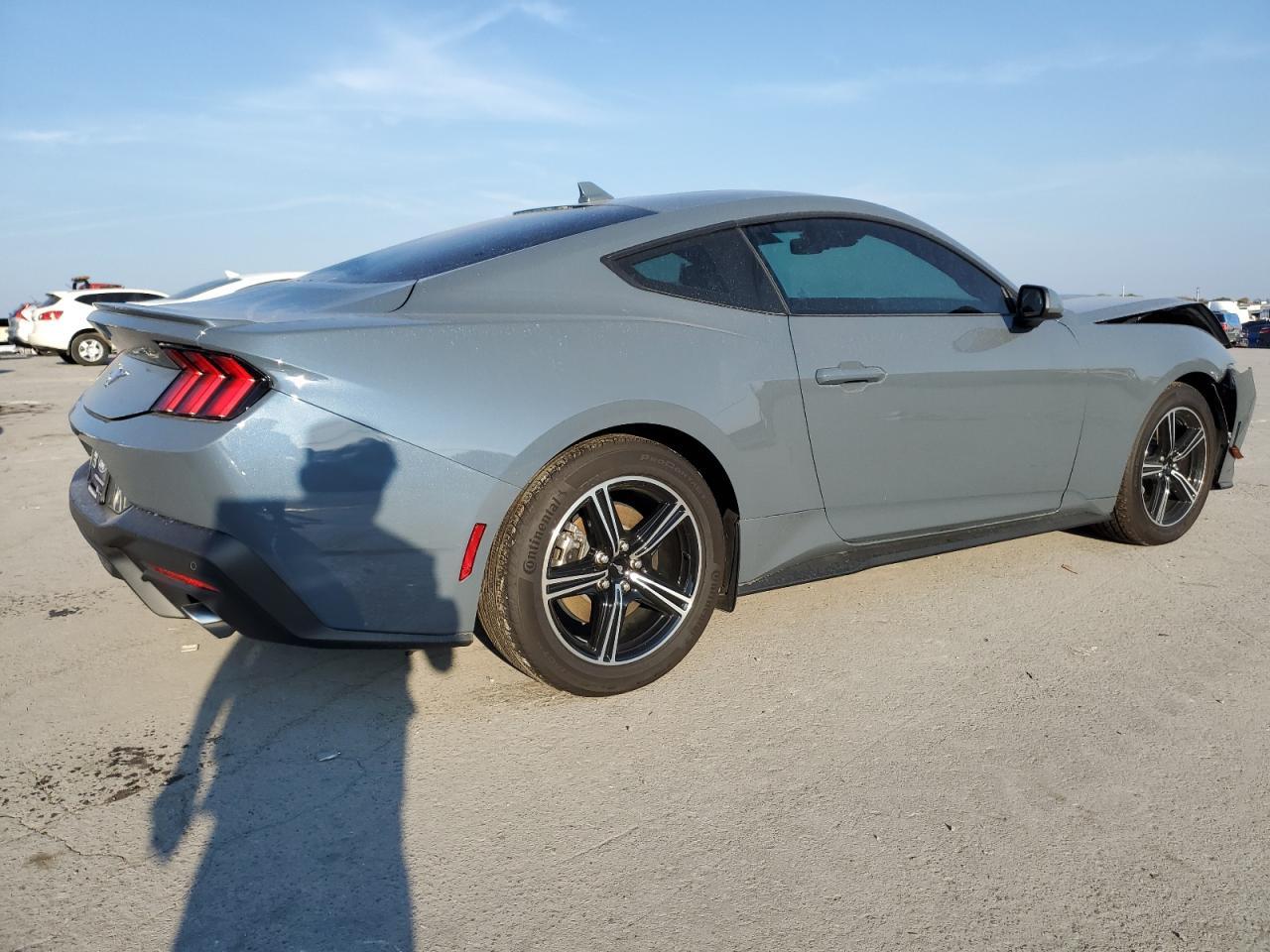 2024 Ford Mustang - Image 3