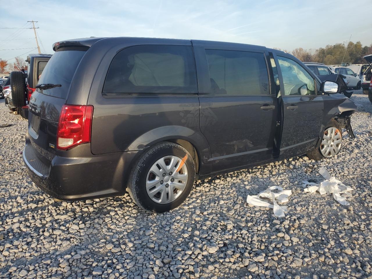 2019 Dodge Grand Caravan Se - Фото 3