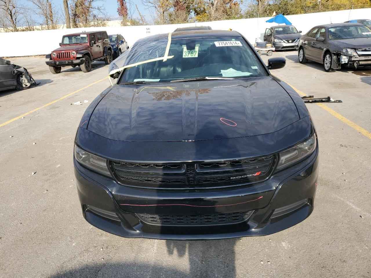 2021 Dodge Charger Sxt - Фото 5