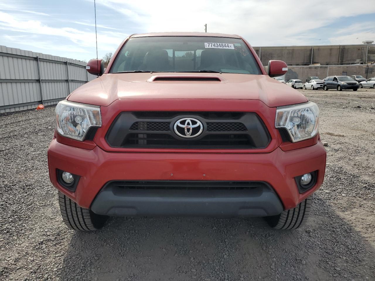 2014 Toyota Tacoma - Фото 5