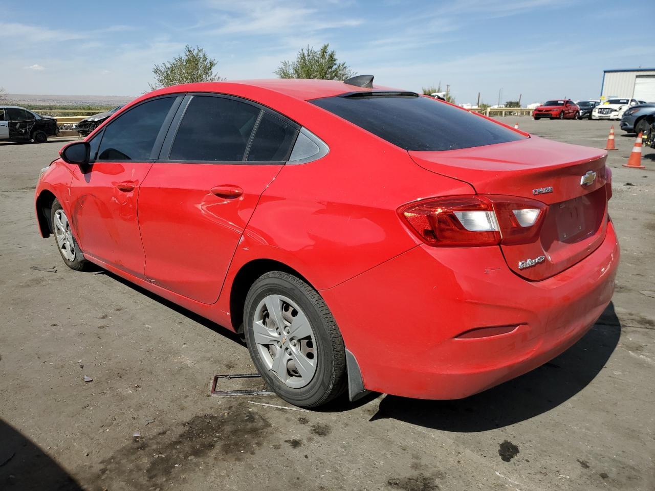2016 Chevrolet Cruze Ls - Фото 2