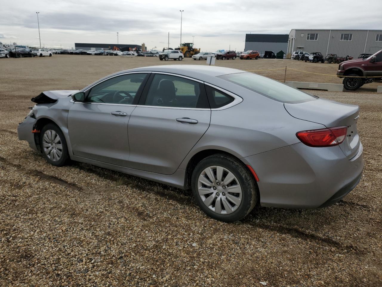 2015 Chrysler 200 Lx - Фото 2