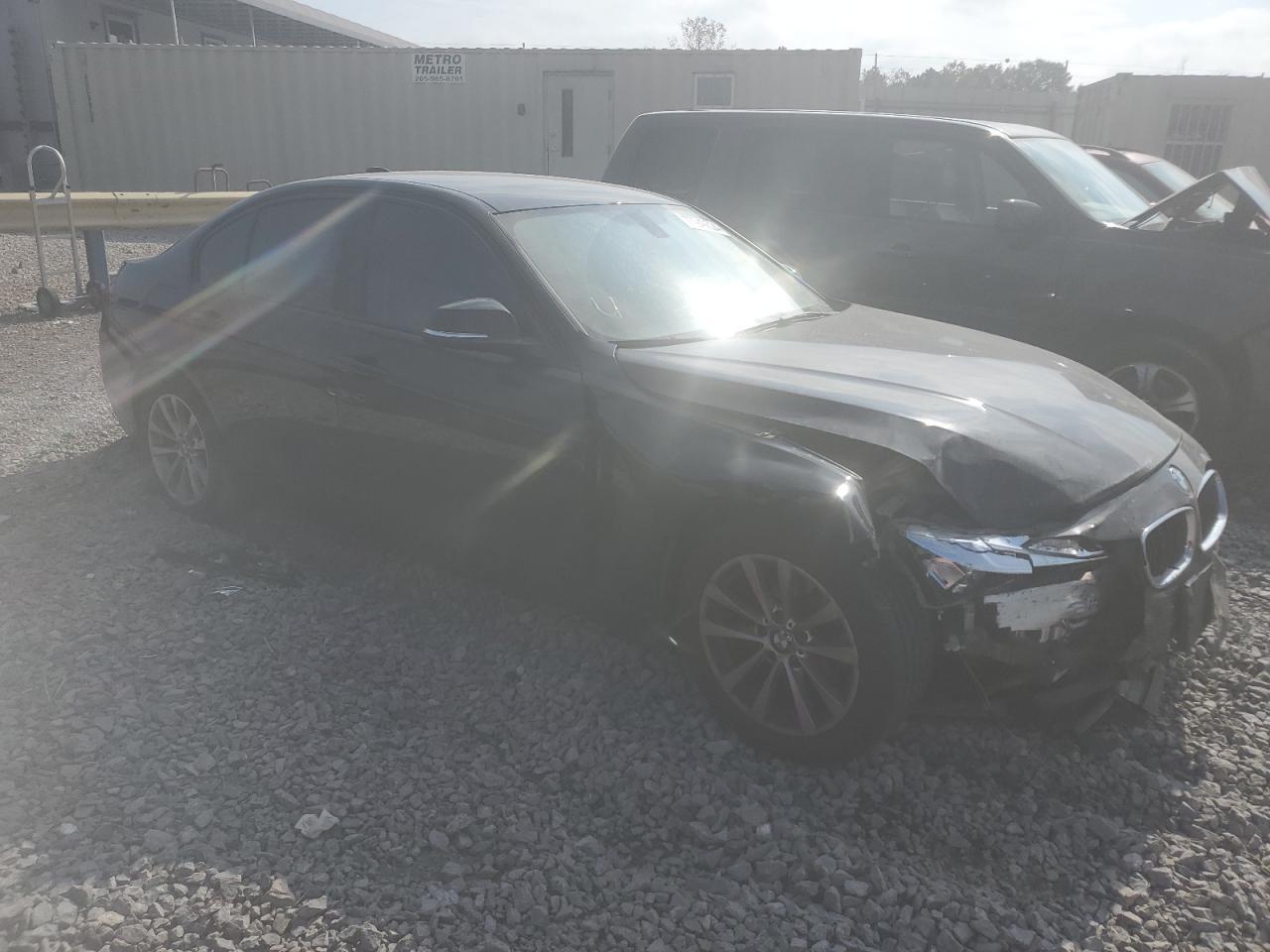 2016 BMW 320 I - Фото 4