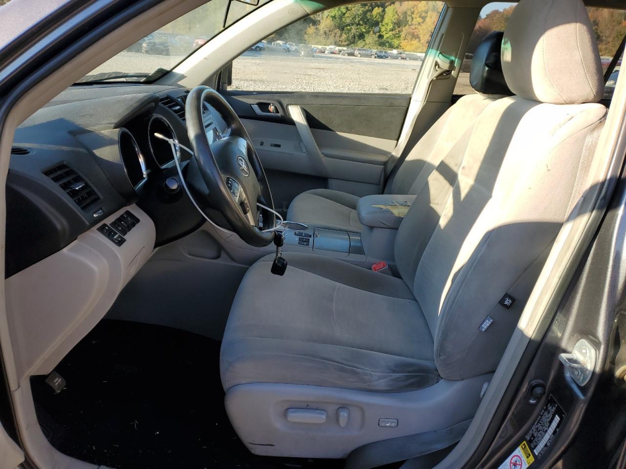 2012 Toyota Highlander Base - Фото 7