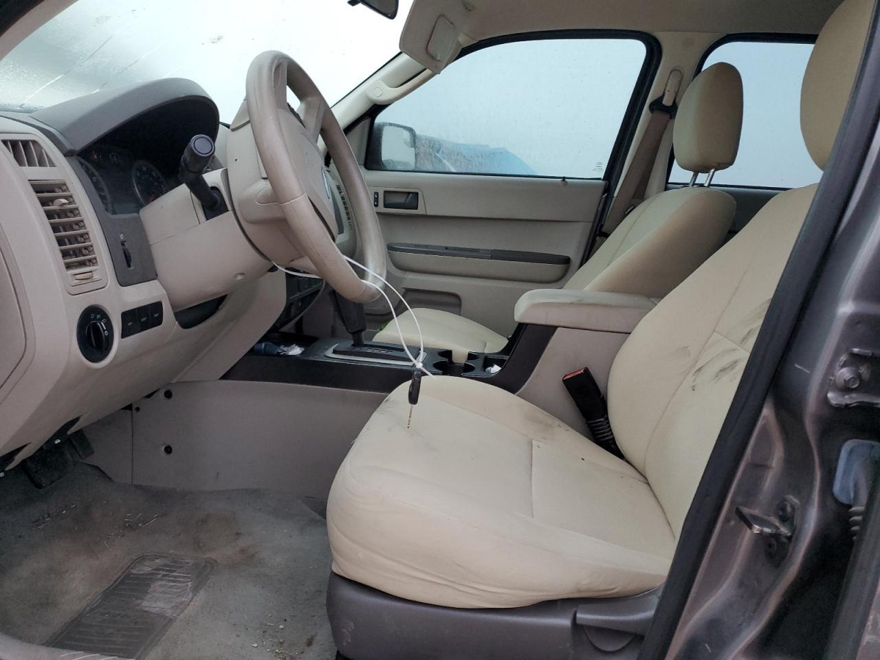 2012 Ford Escape Xls - Image 7