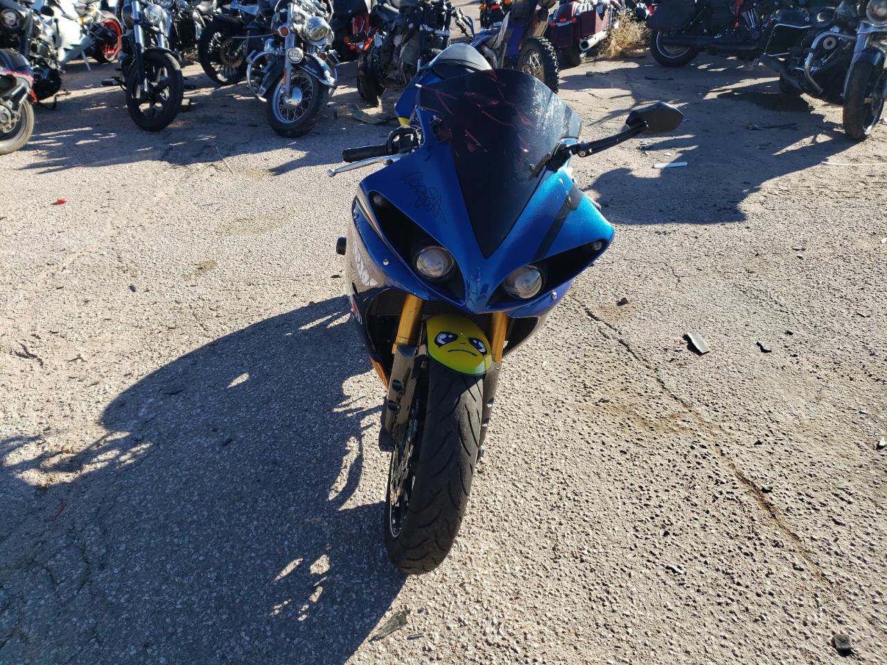 2011 Yamaha Yzfr1 - Фото 2