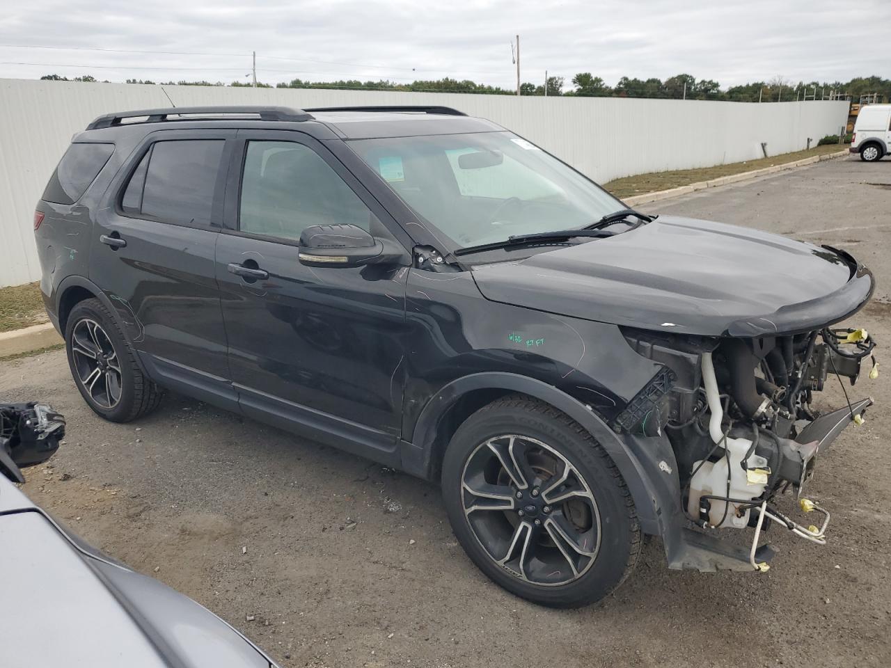 2015 Ford Explorer Sport - Image 4