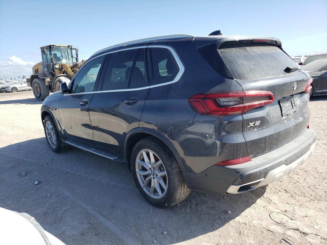 2019 BMW X5 xDrive40I - Фото 2