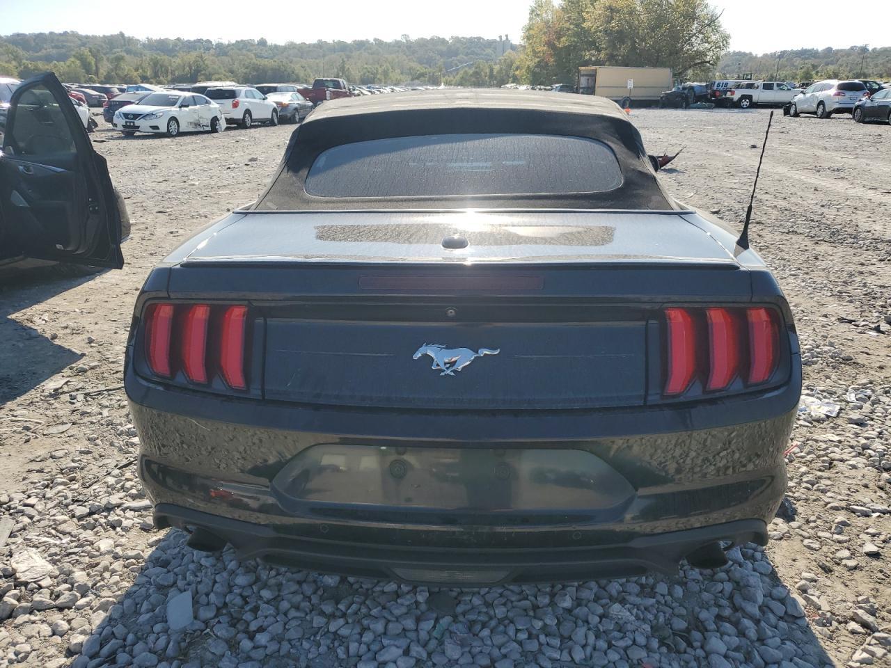2018 Ford Mustang - Фото 6