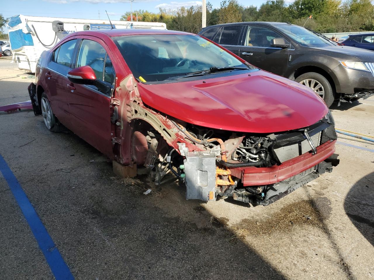 2013 Chevrolet Volt - Image 4