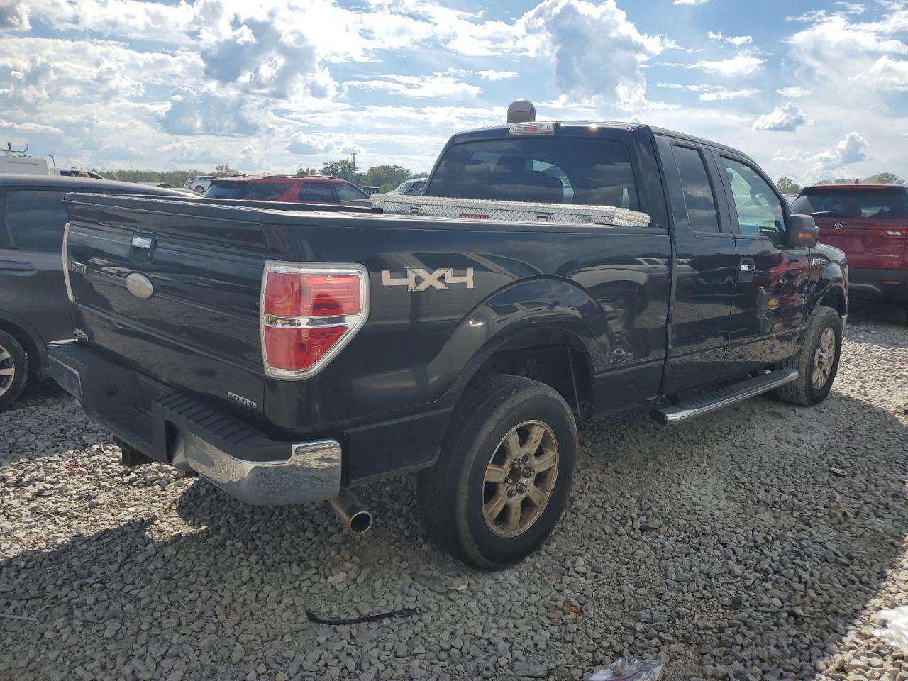 2012 Ford F150 Super Cab - Фото 3