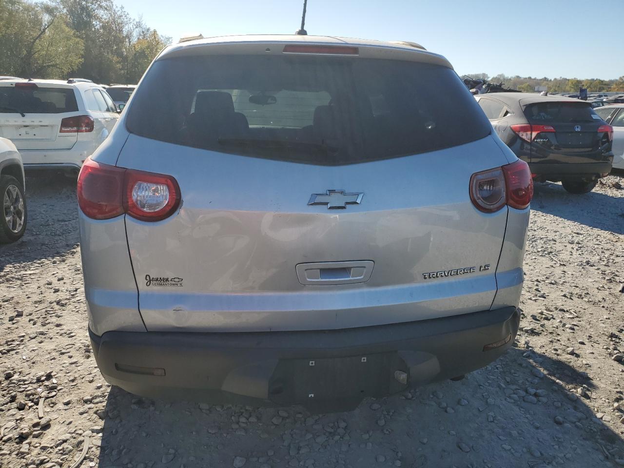 2011 Chevrolet Traverse Ls - Фото 6