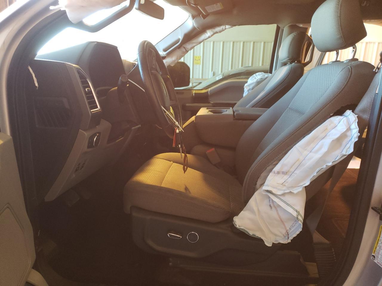 2015 Ford F150 Supercrew - Фото 7