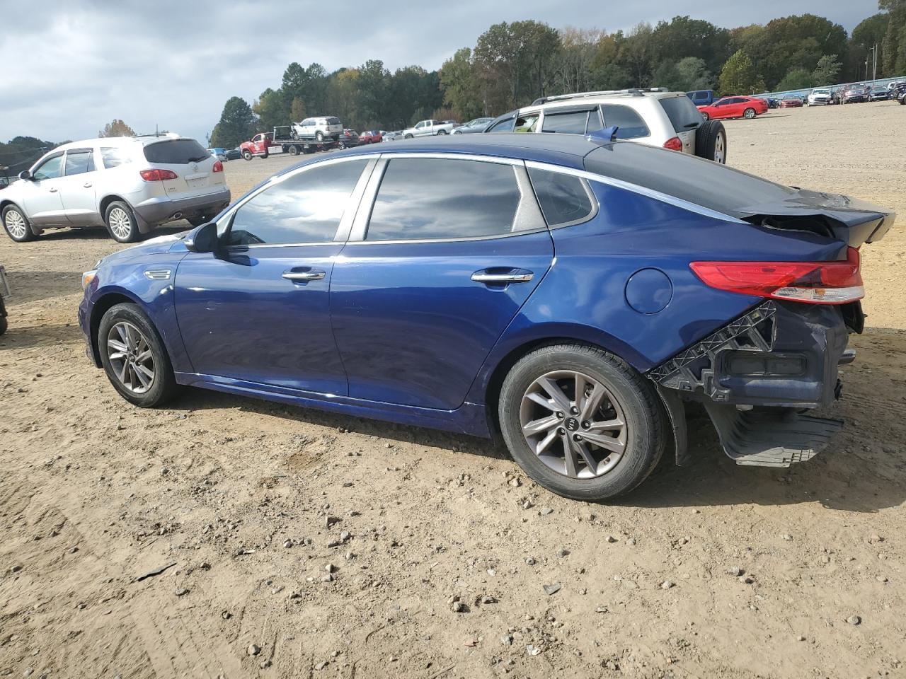2020 Kia Optima Lx - Фото 2