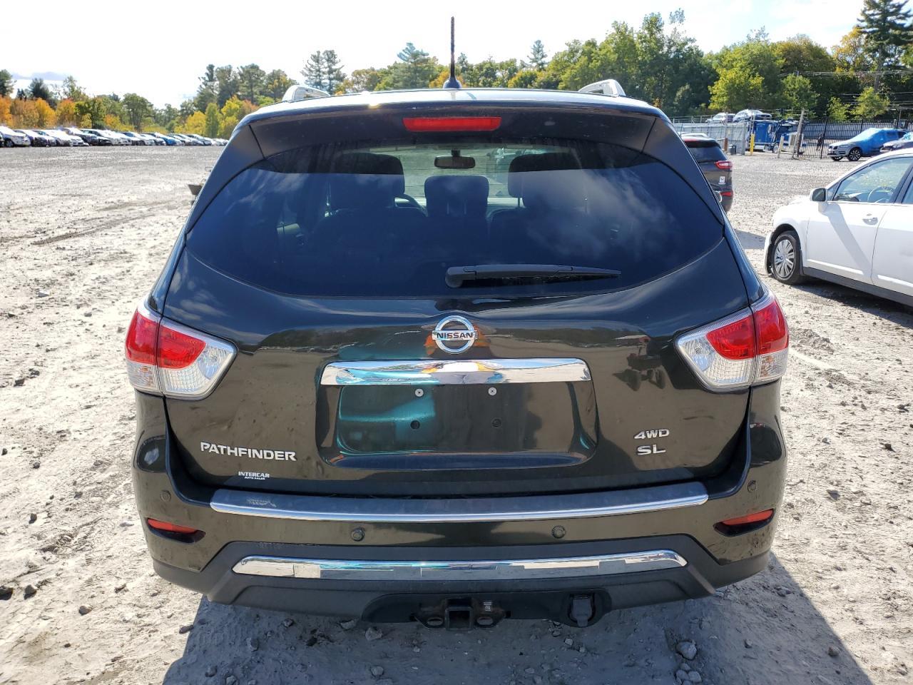 2015 Nissan Pathfinder S - Фото 6