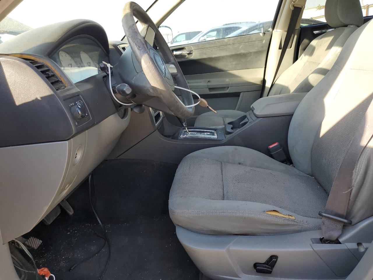 2005 Chrysler 300 - Фото 7