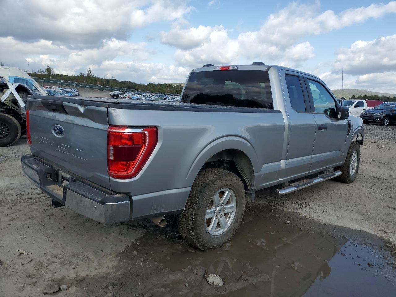 2022 Ford F150 Super Cab - Фото 3