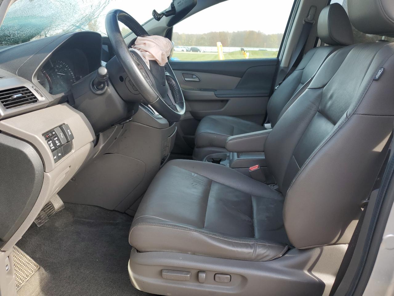 2012 Honda Odyssey Touring - Фото 7