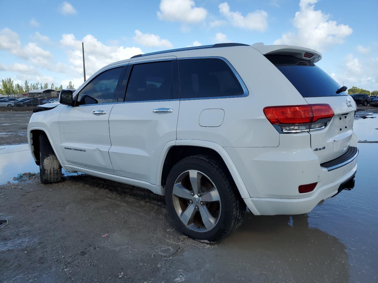 2016 Jeep Grand Cherokee Overland - Фото 2