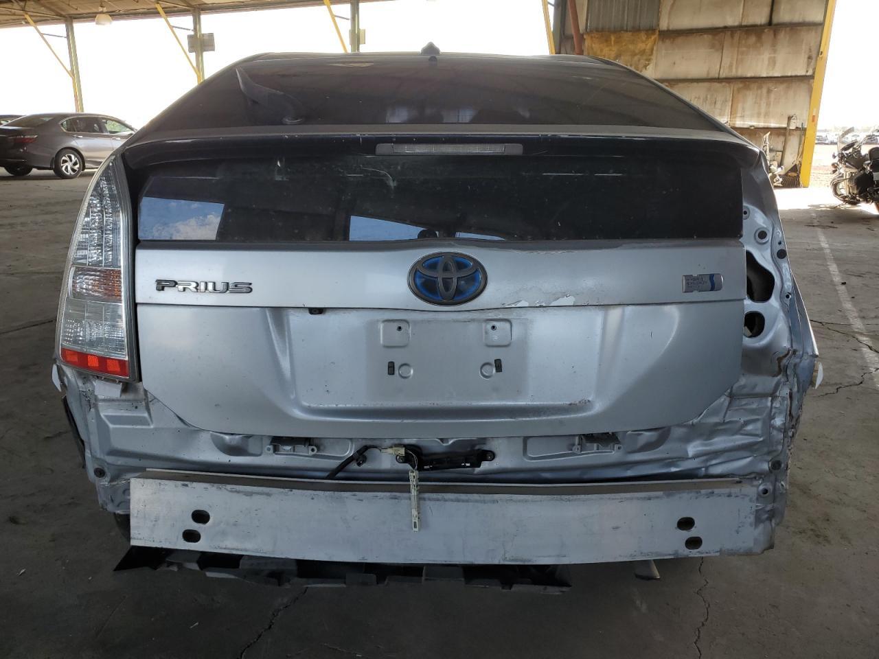 2011 Toyota Prius - Image 6