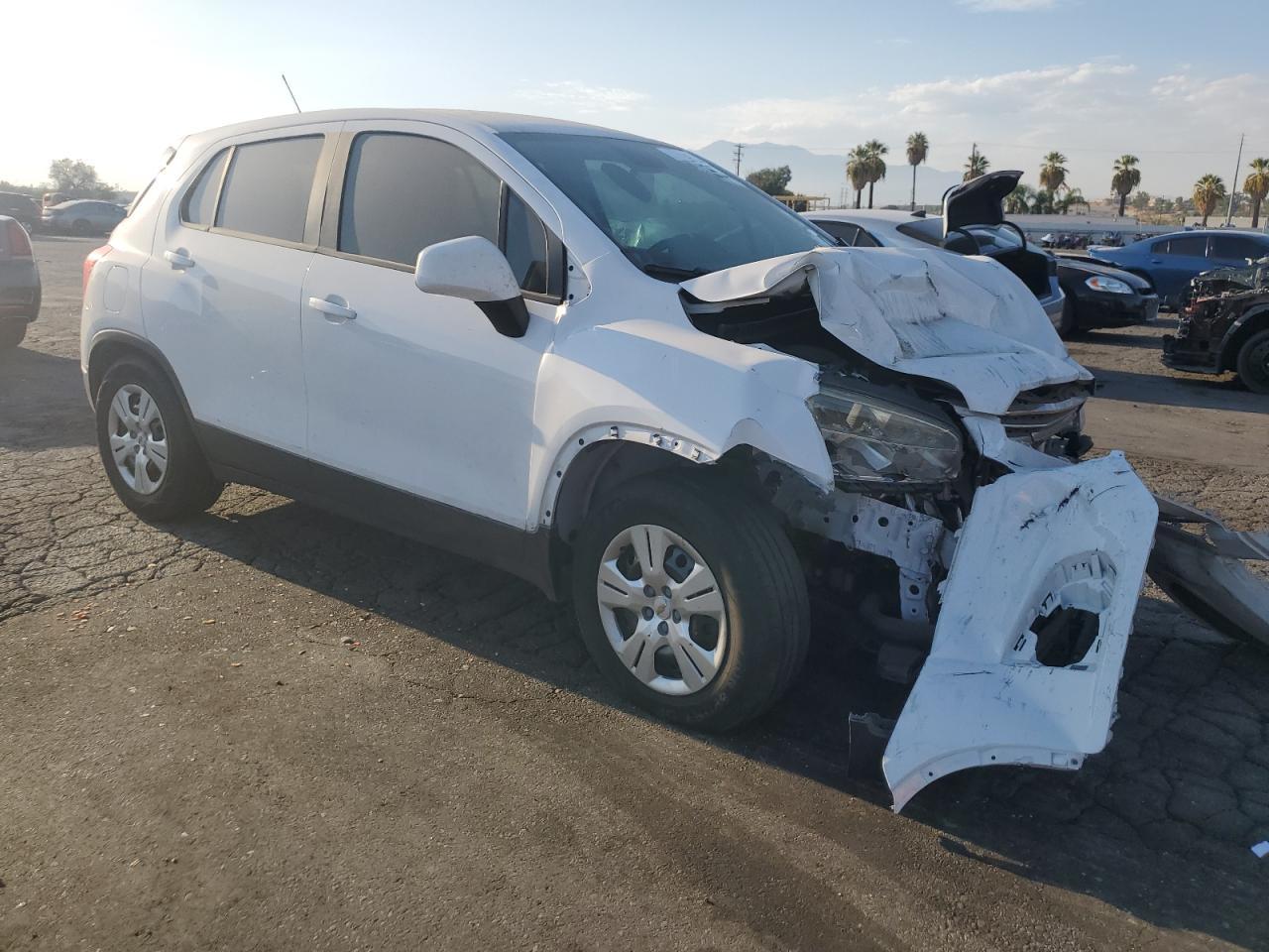 2016 Chevrolet Trax Ls - Фото 4