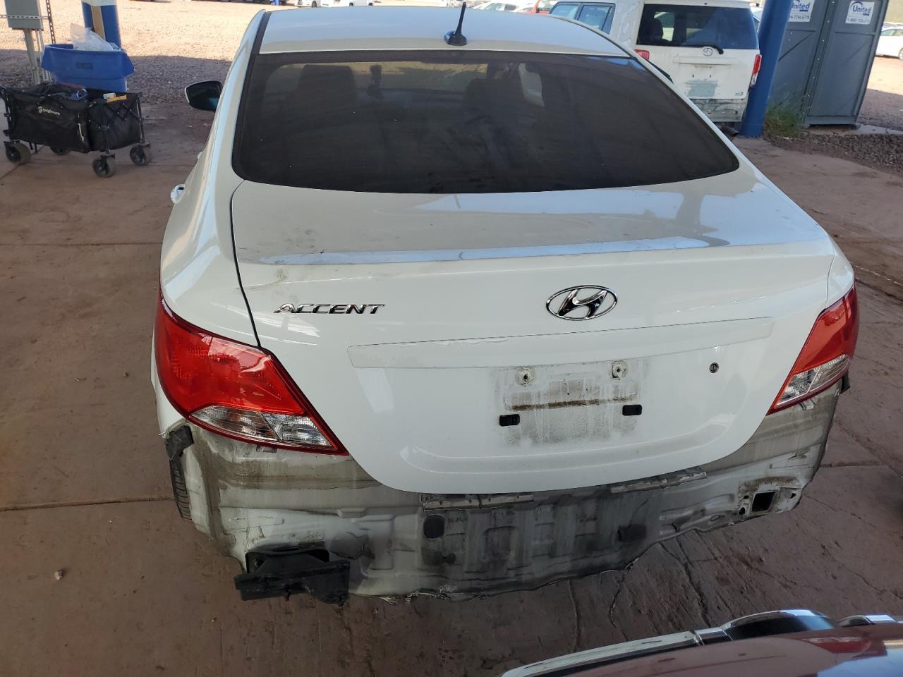 2016 Hyundai Accent Se - Image 6