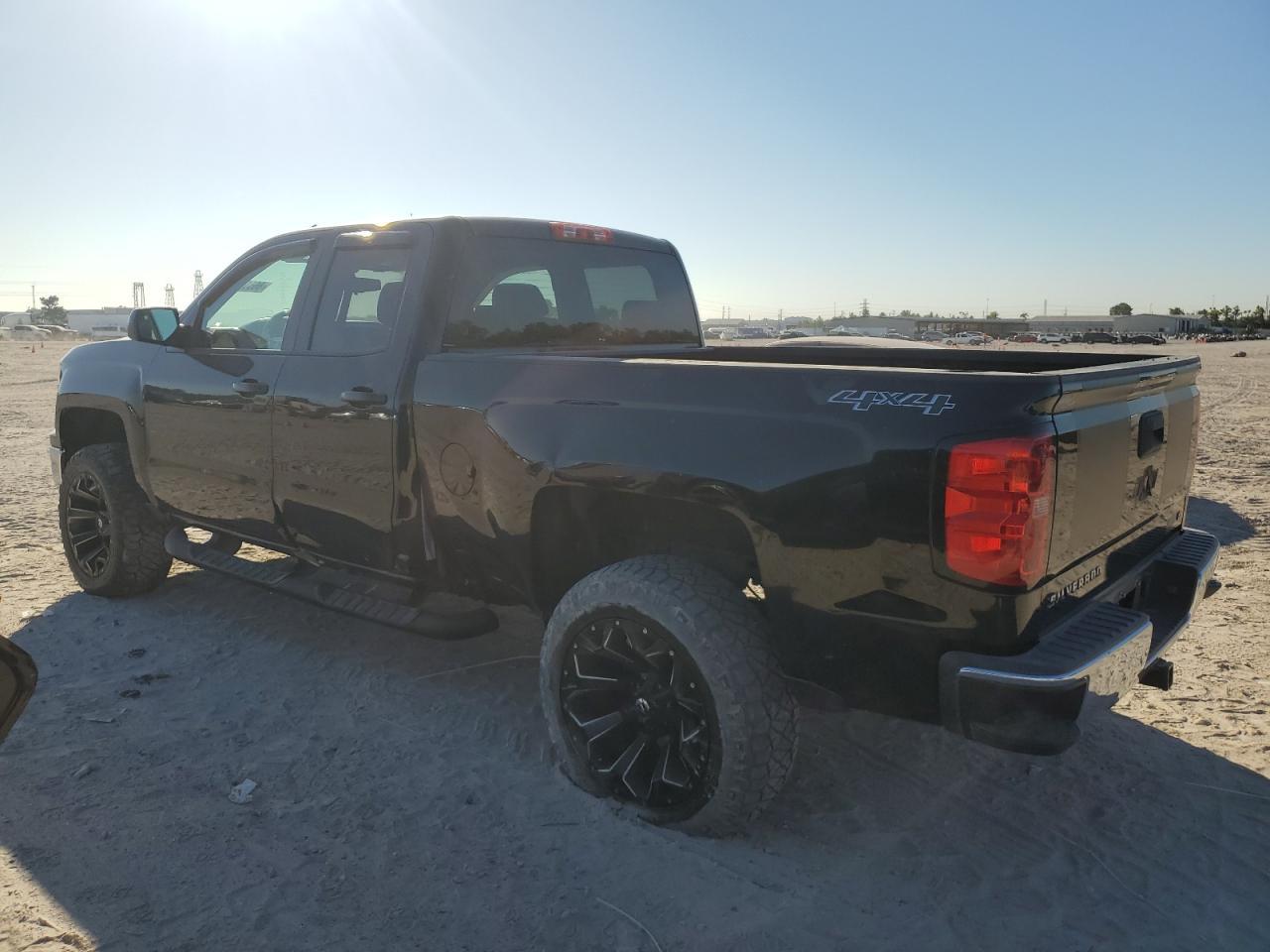 2014 Chevrolet Silverado K1500 Lt - Фото 2