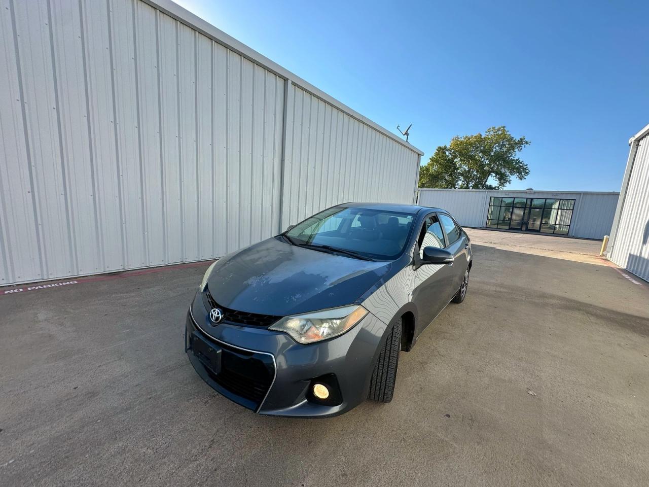 2015 Toyota Corolla L - Image 2