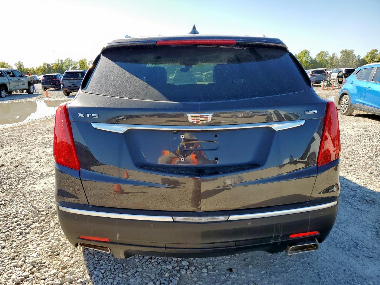 2017 Cadillac Xt5 Premium Luxury - Image 6