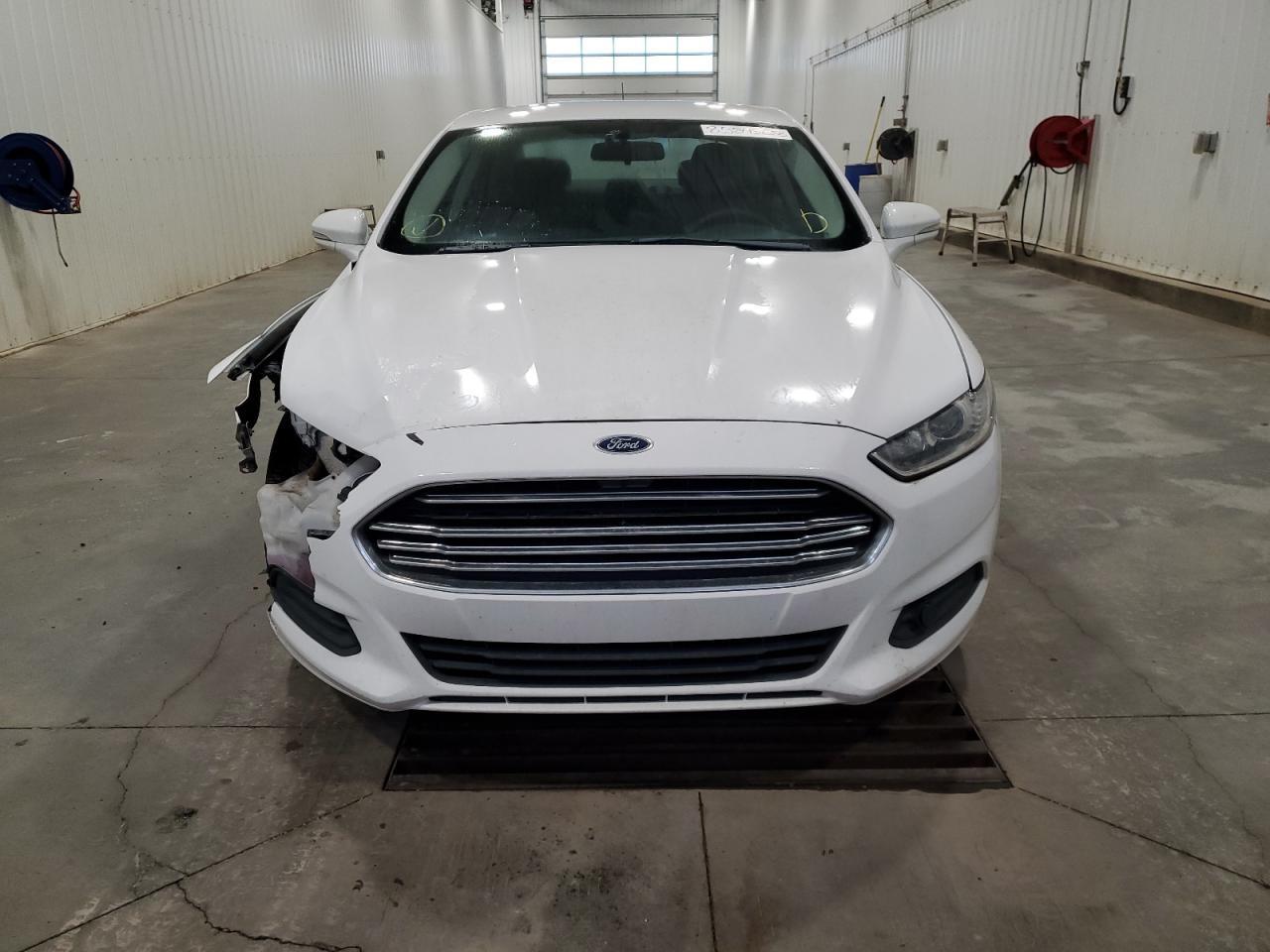 2013 Ford Fusion Se - Фото 5