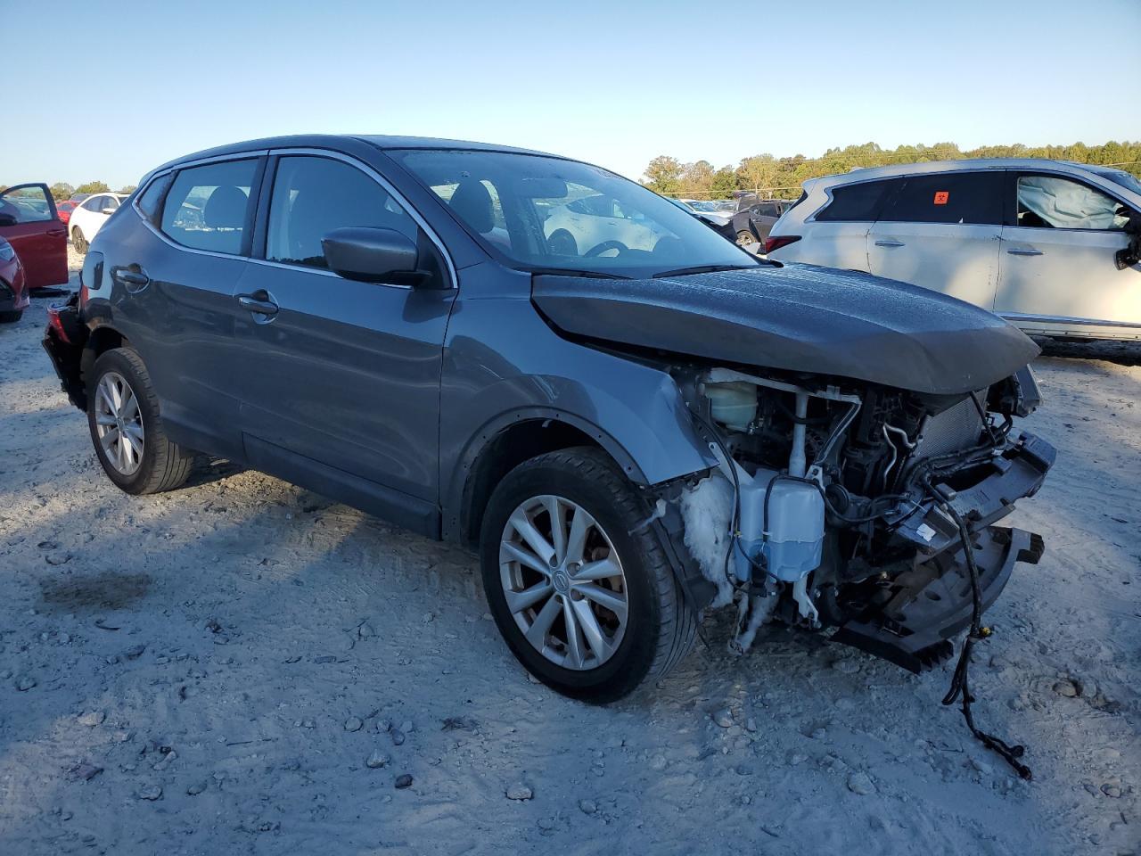 2018 Nissan Rogue Sport S - Фото 4