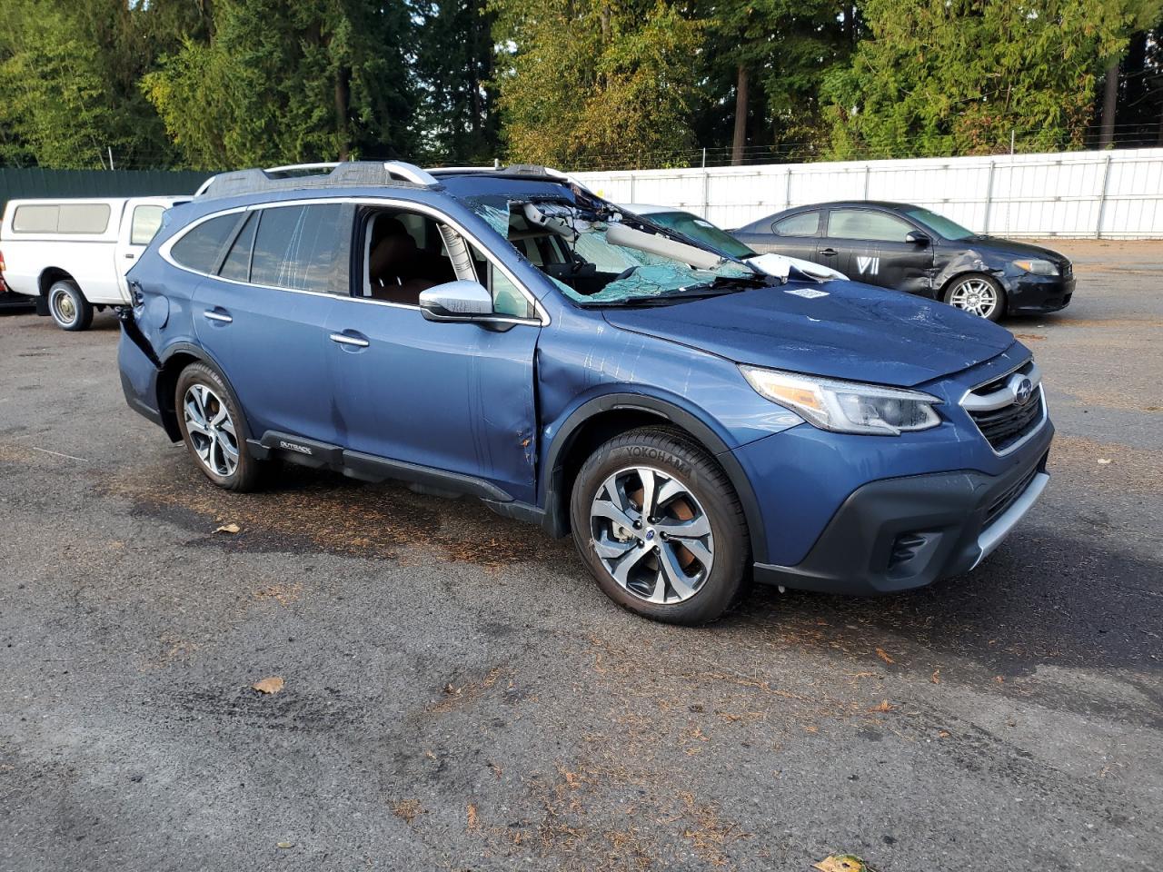 2022 Subaru Outback Touring - Image 4