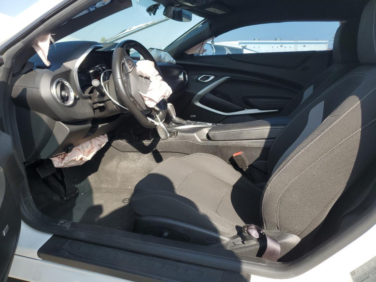 2017 Chevrolet Camaro Lt - Image 7