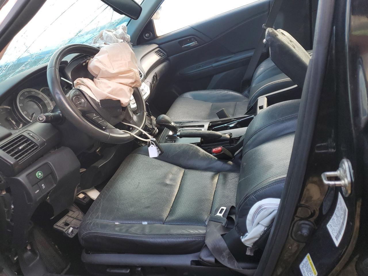 2014 Honda Accord Touring - Image 7