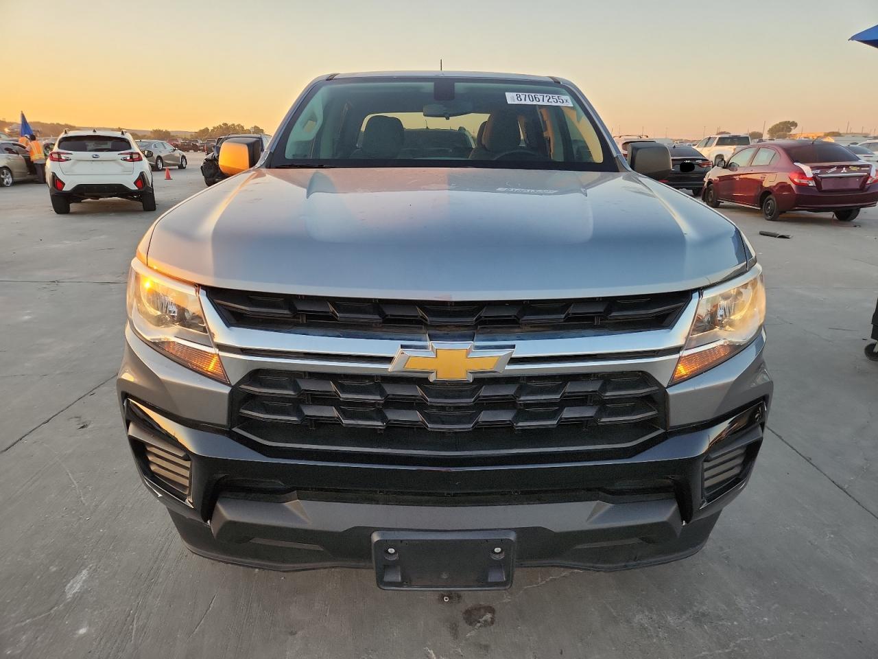 2022 Chevrolet Colorado - Image 5