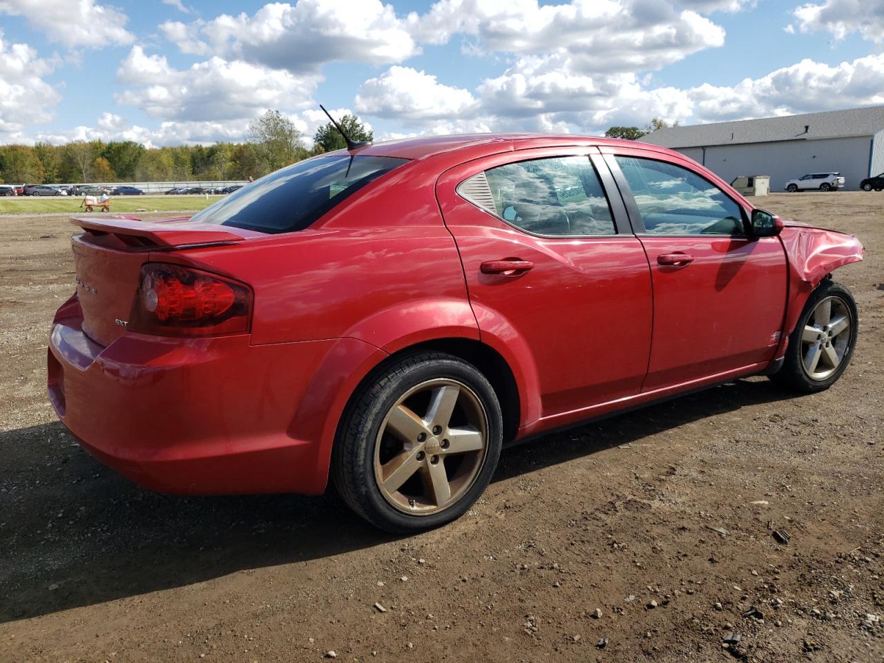 2012 Dodge Avenger Sxt - Фото 3