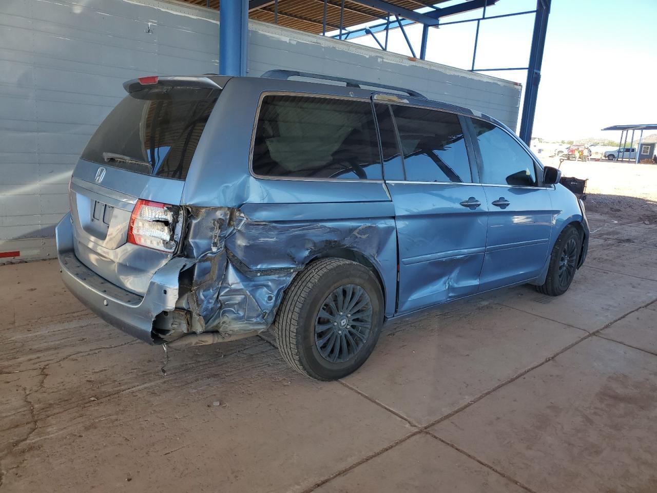 2007 Honda Odyssey Touring - Image 3