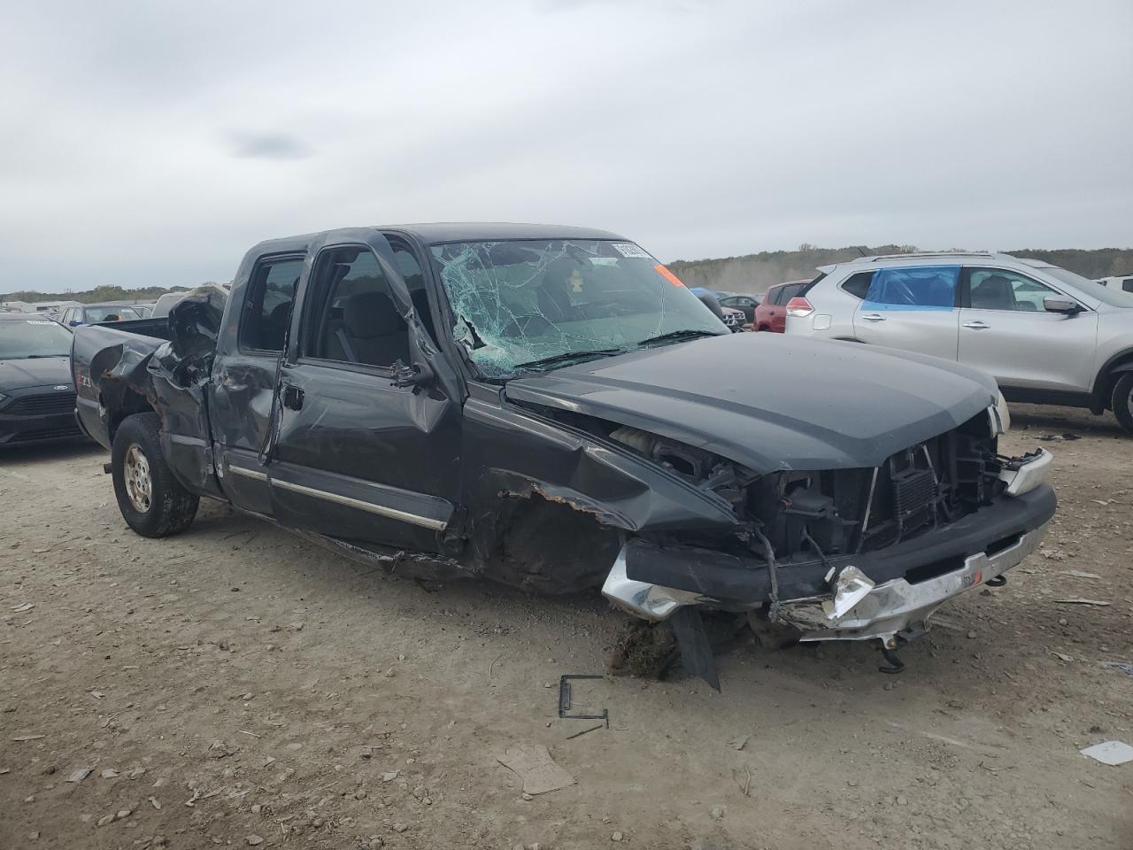 2004 Chevrolet Silverado K1500 - Image 4