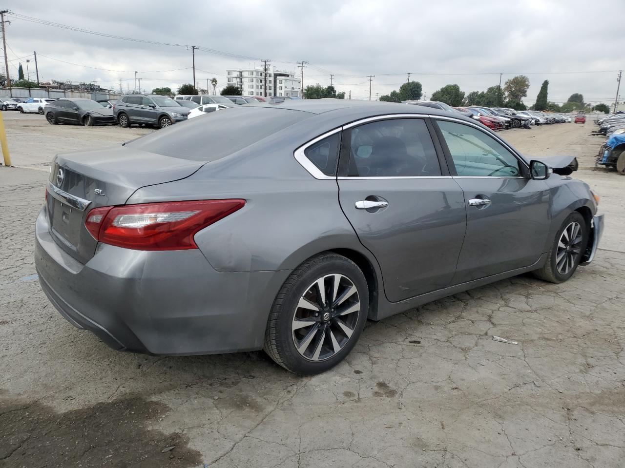 2018 Nissan Altima - Image 3