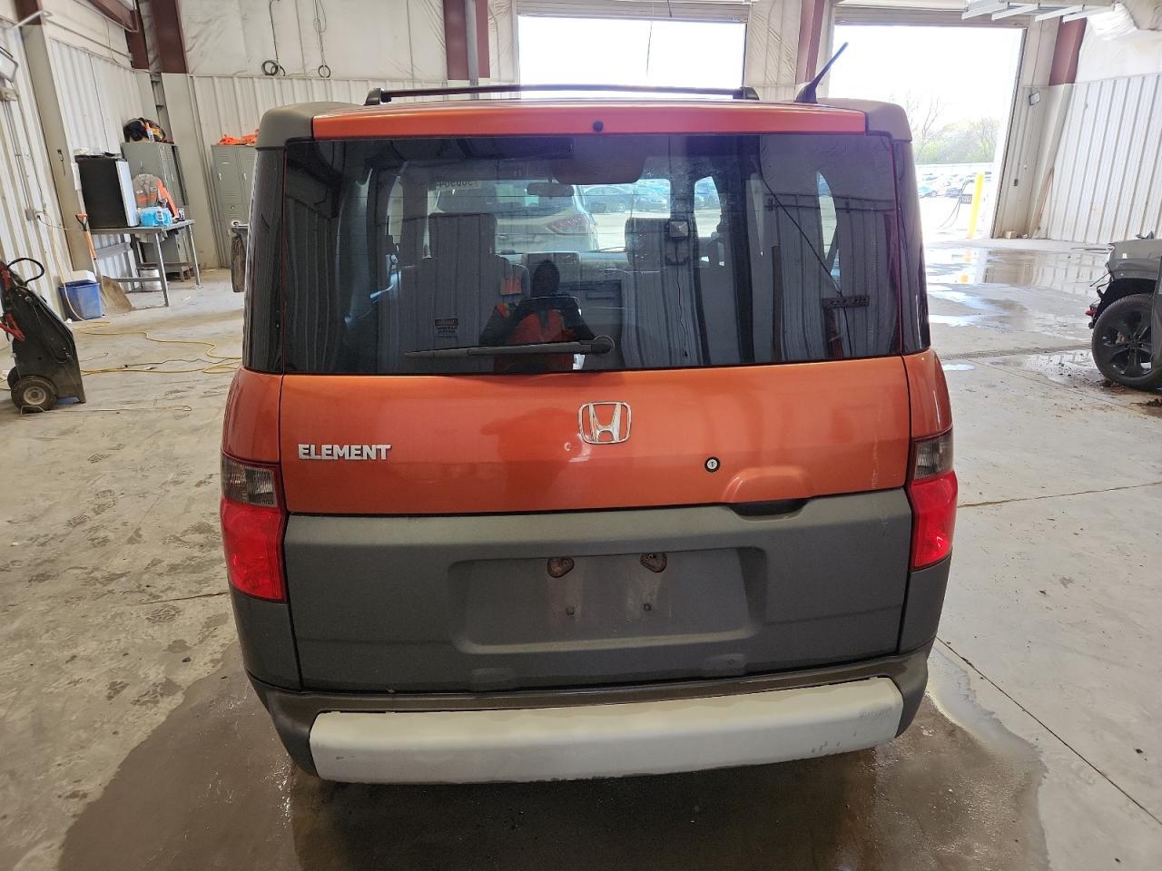 2004 Honda Element - Фото 6