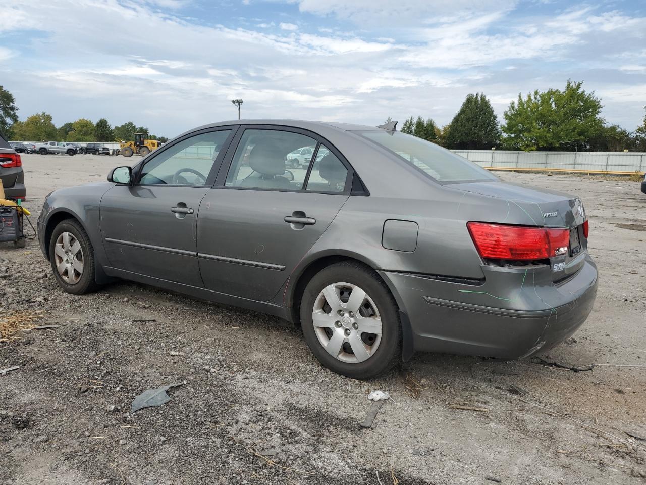 2010 Hyundai Sonata Gls - Фото 2