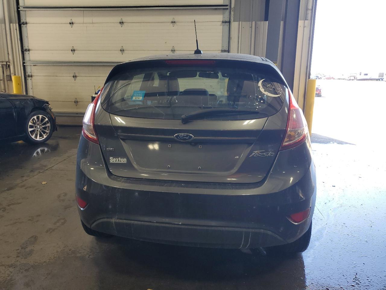 2018 Ford Fiesta Se - Image 6