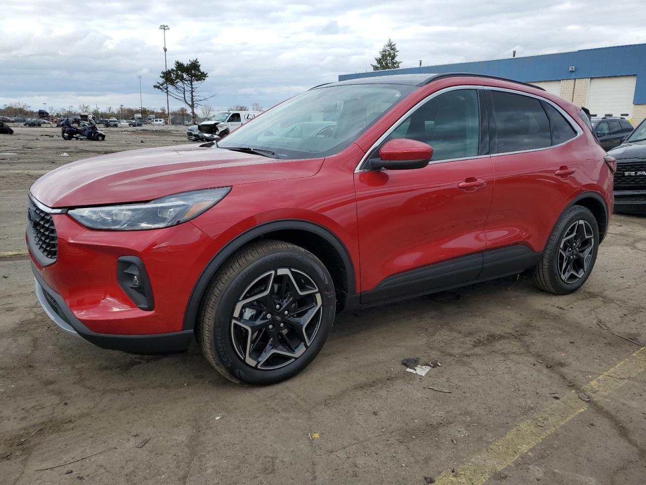 2026 Ford Escape Platinum