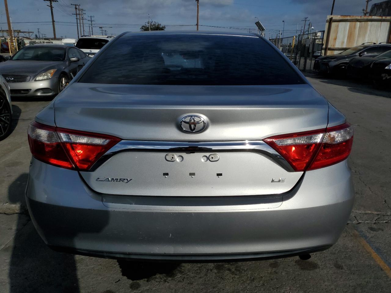 2016 Toyota Camry Le - Фото 6