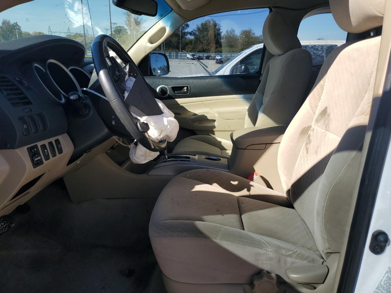 2010 Toyota Tacoma Access Cab - Image 7