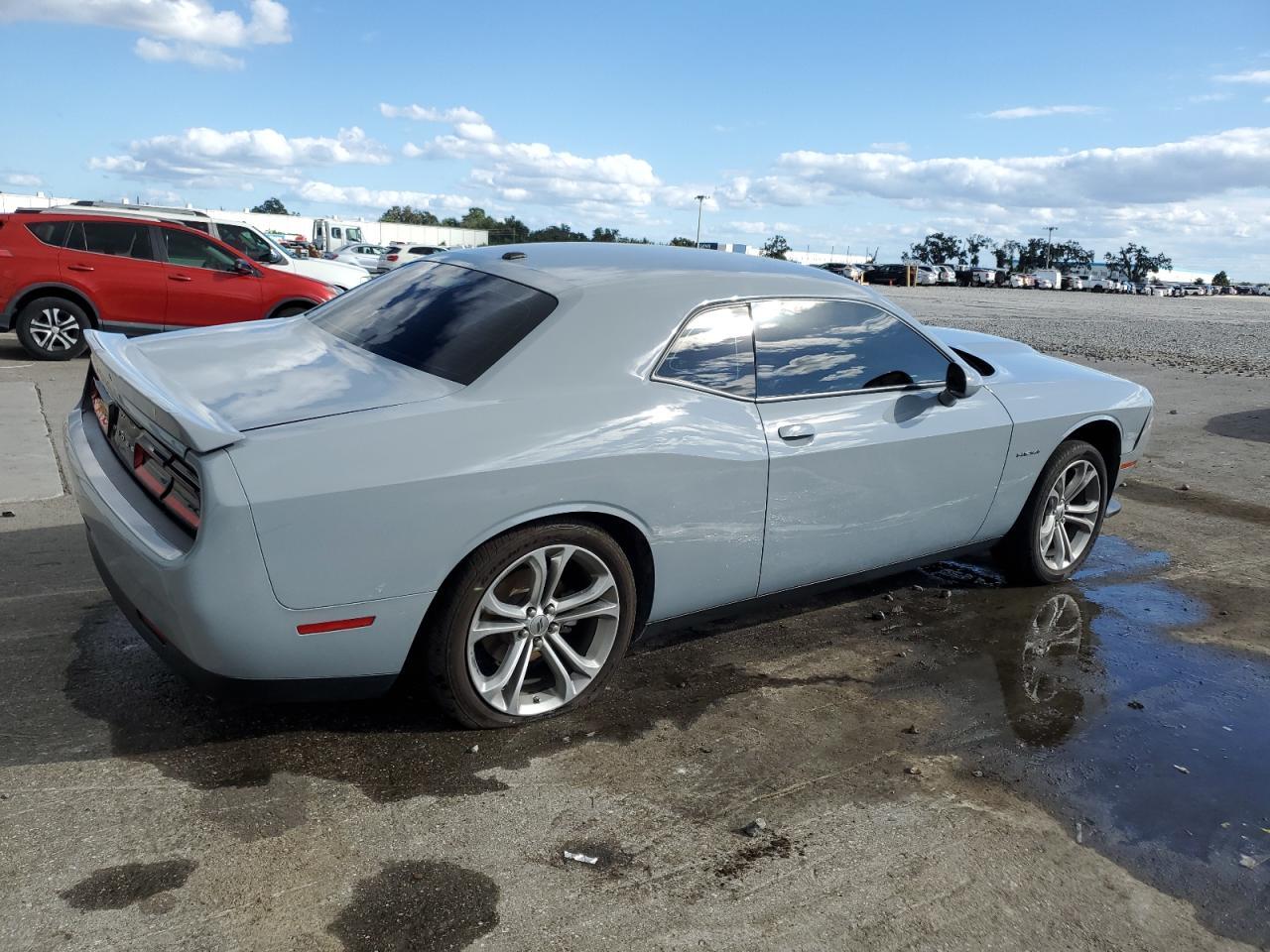 2022 Dodge Challenger R/T - Фото 3