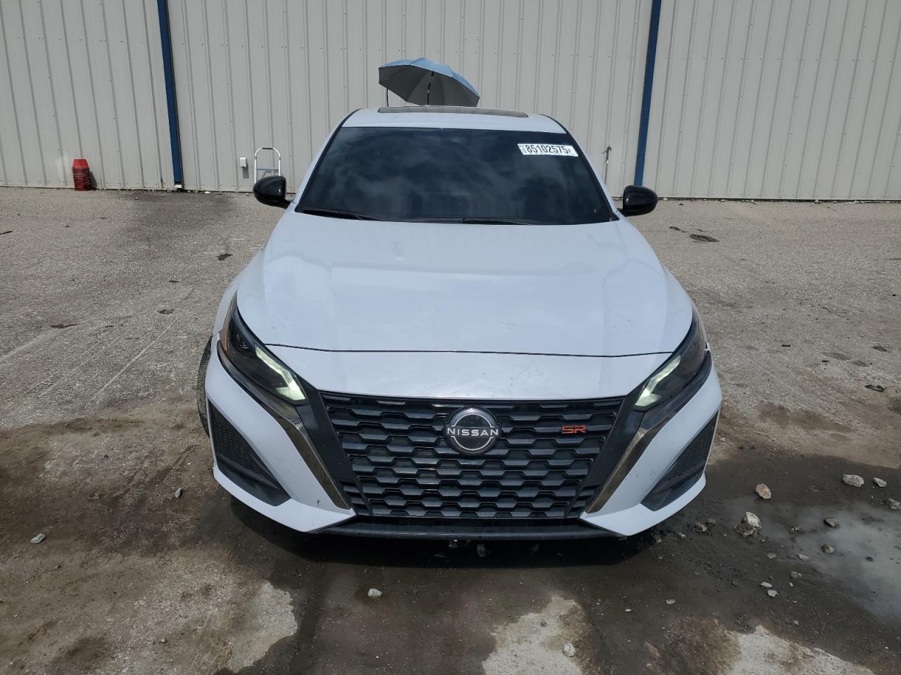 2023 Nissan Altima Sr - Фото 5