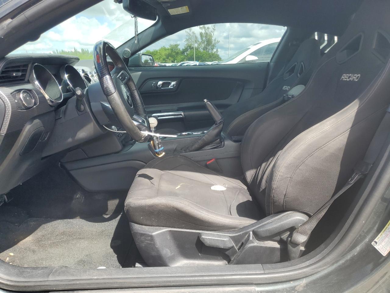 2015 Ford Mustang - Image 7