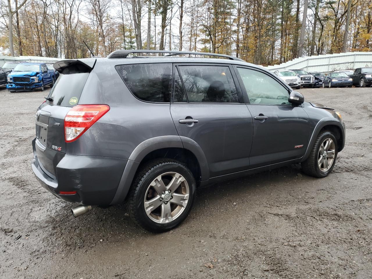 2011 Toyota Rav4 Sport - Image 3