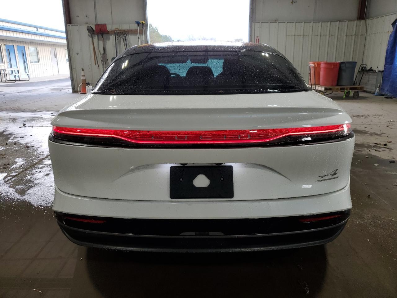 2023 Lucid Motors Air Touring - Image 6